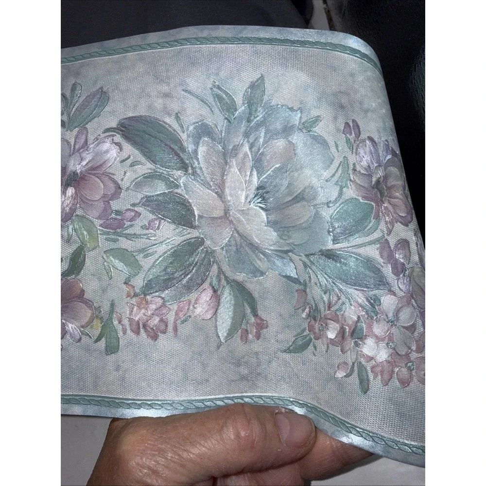 Wallpaper Border CONCORD WALLCOVERINGS Floral Vintage